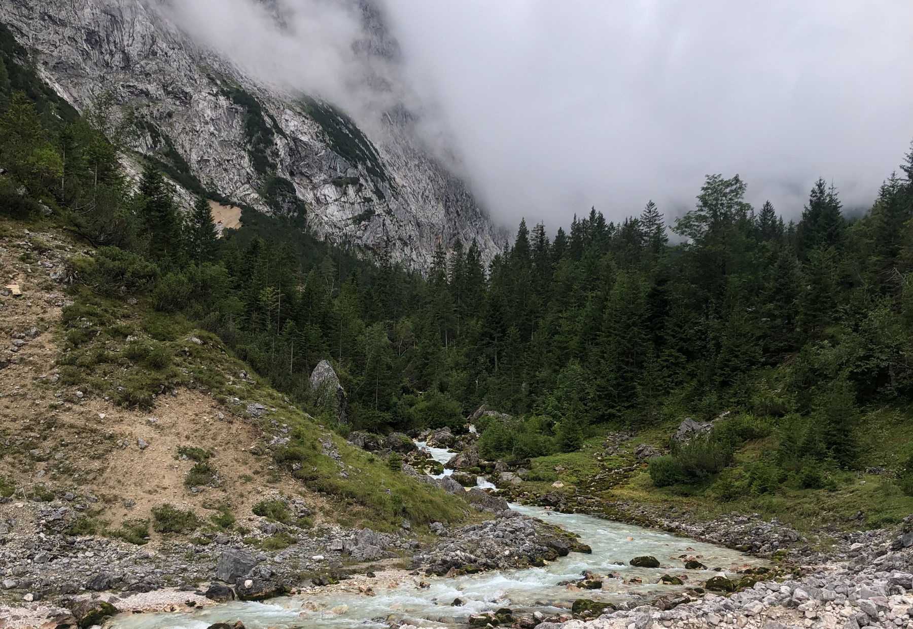 Garmisch-Partenkirchen bei schlechtem Wetter